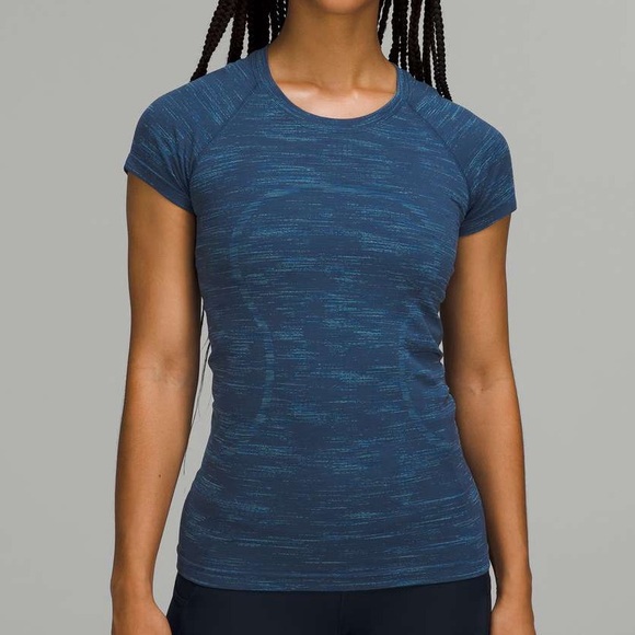 lululemon athletica Tops - Lululemon Swiftly Tech Short Sleeve 2.0 Chroma Check Mineral Blue Size 6
